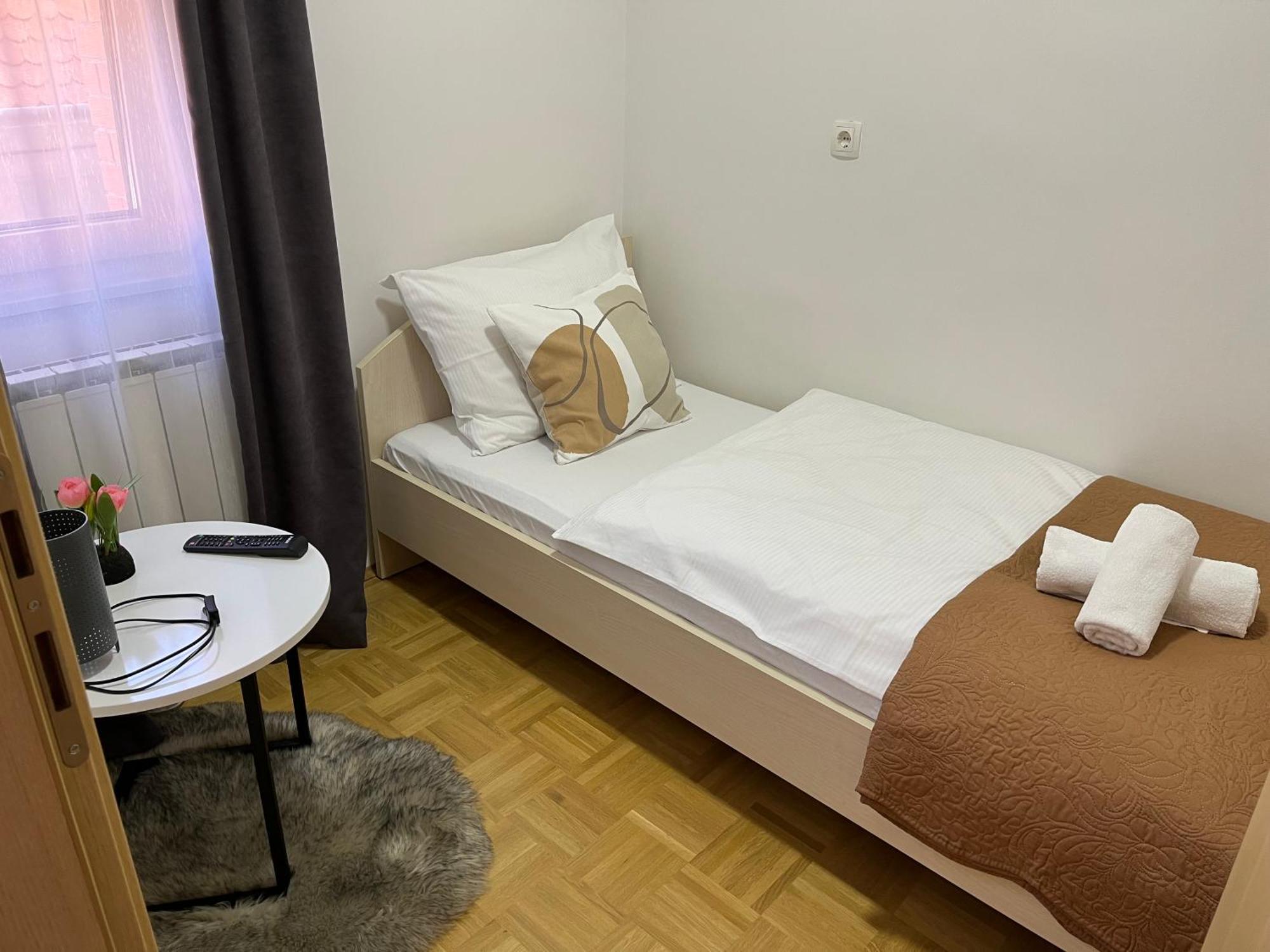 Ðakovo For5 아파트 외부 사진